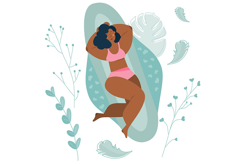 Ilustração de mulher de pele negra e cabelos escuros deitada sobre um absorvente menstrual. Ela veste calcinha e top rosa. Há flores ao redor.